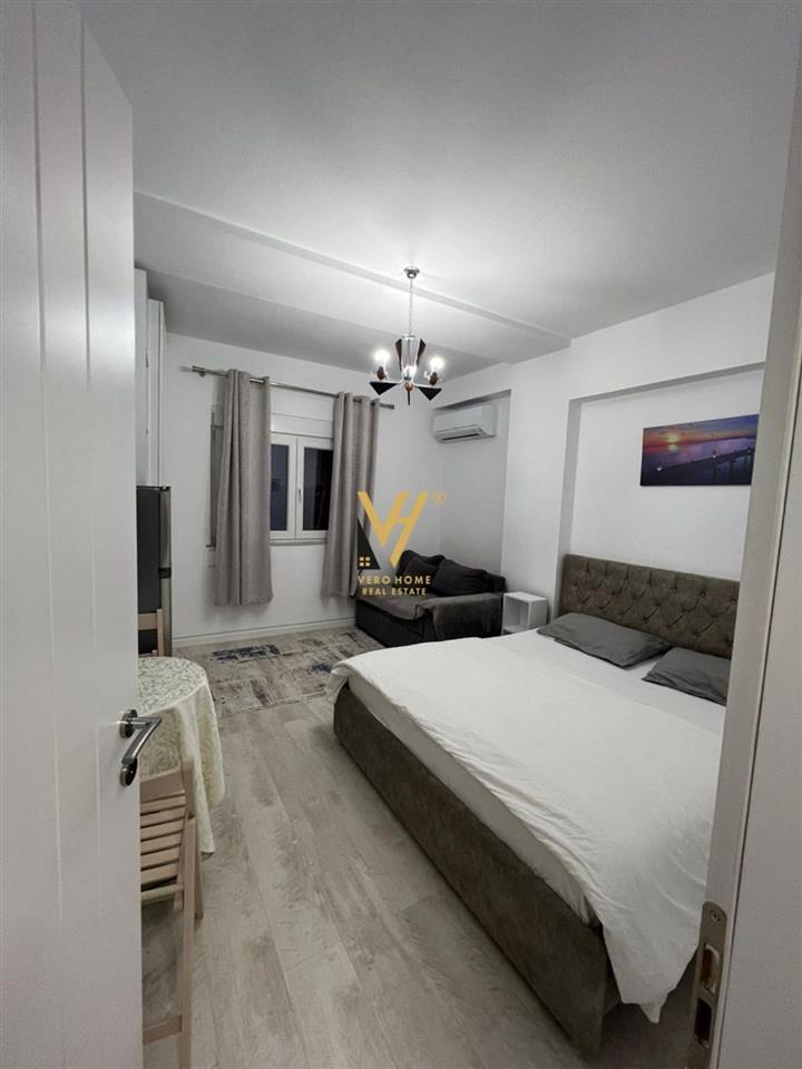 JEPET GARSONIERE ME QERA NE BLLOK 500 EURO – Tiranë