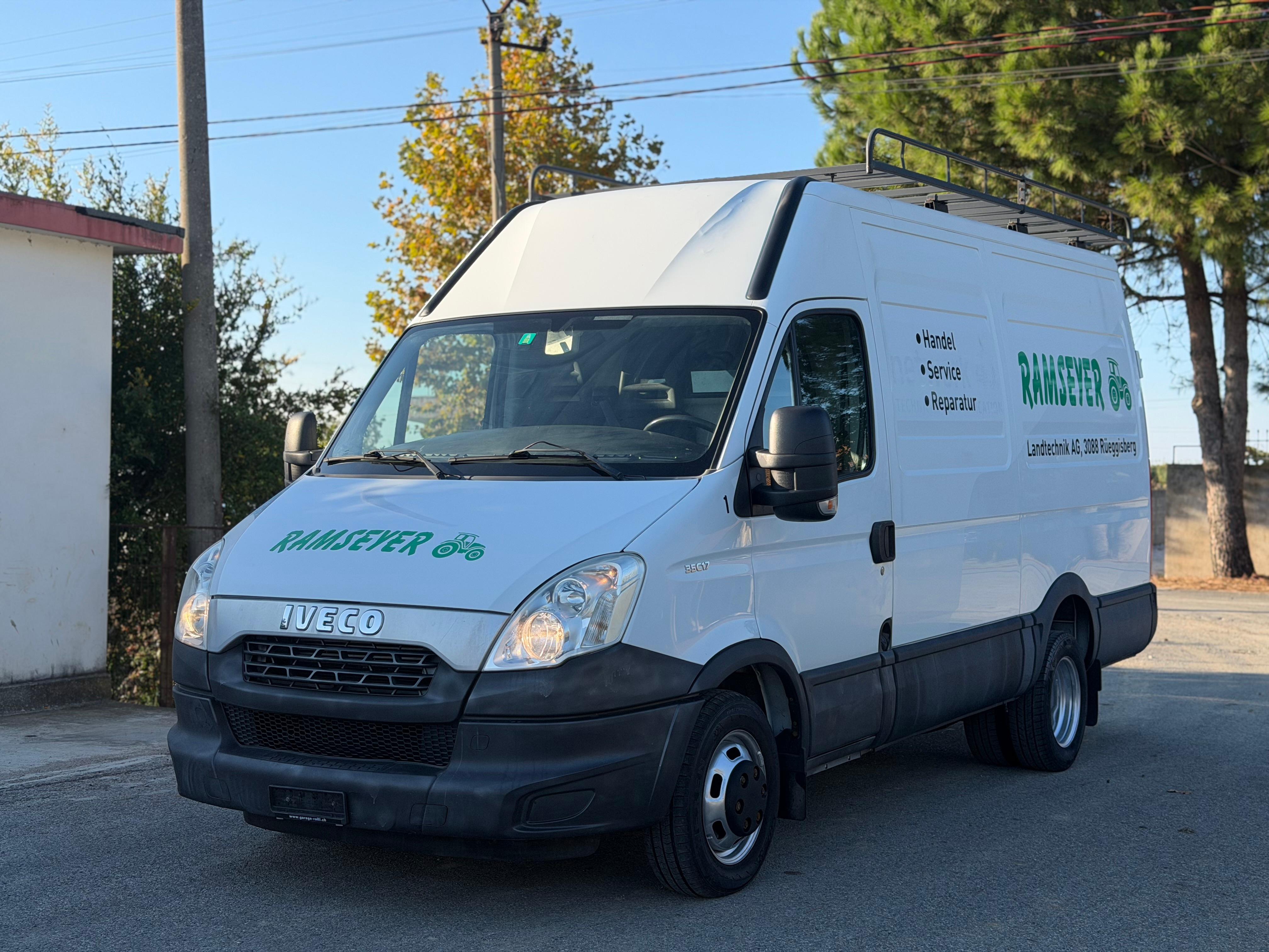 Iveco Daily 3.0 Naft – Durrës