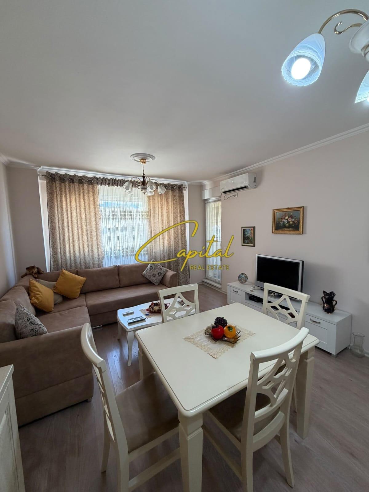 APARTAMENT ME QIRA 1+1 21 DHJETORI 52.000 LEKE – Tiranë - 1