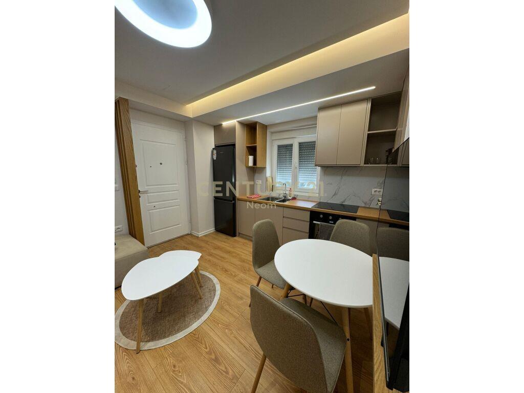 QIRA, APARTAMENT MODERN 1+1, TIRANA E RE – Tiranë - 1