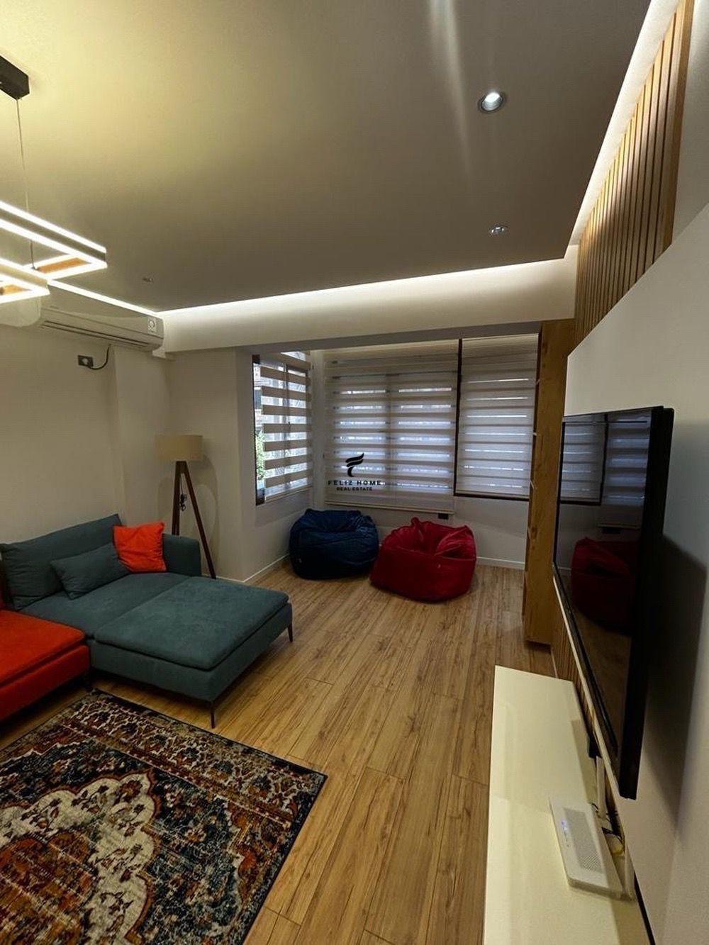 APARTAMENT ME QERA 3+1+2 MYSLYM SHYRI 100.000 LEKE – Tiranë - 1