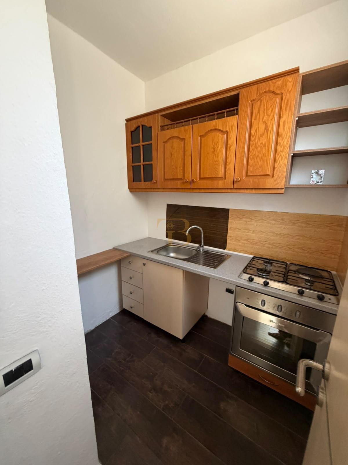 Apartament 1+1 në shitje, Bllok – Tiranë - 1