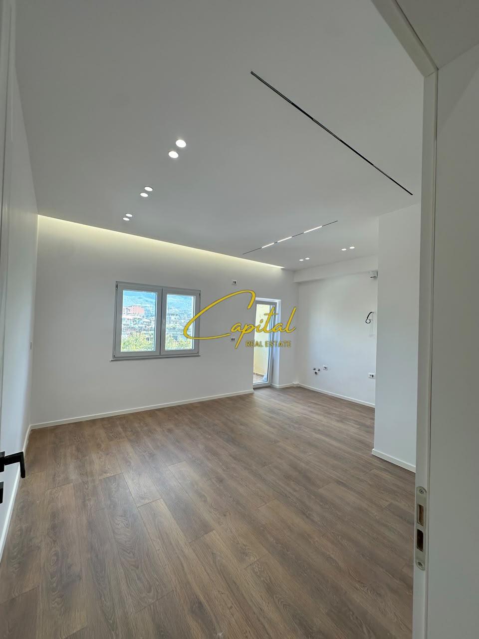 SHITET APARTAMENT 2+1 RRUGA BARDHYL 13.700.000 LEKE – Tiranë