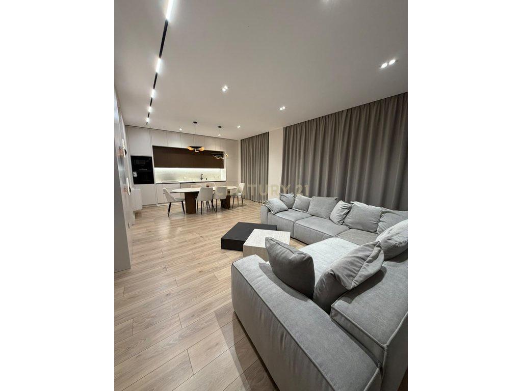 ALTANA LUXURY RESIDENCE | PENTHOUSE 3+1+3 ME PAMJE PANORAMIK – Tiranë