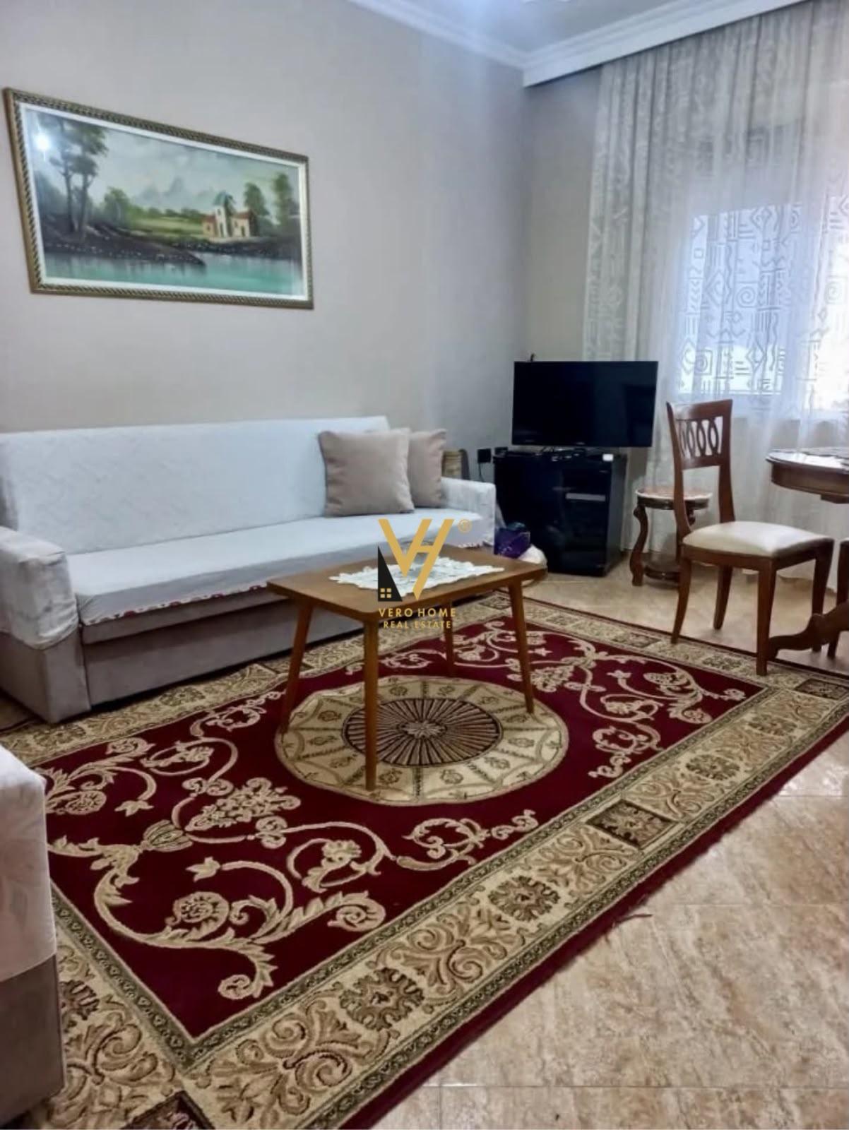 JEPET APARTAMENT 2+1+BLK ME QERA TEK RR.ELBASANIT 80.000 LEK – Tiranë