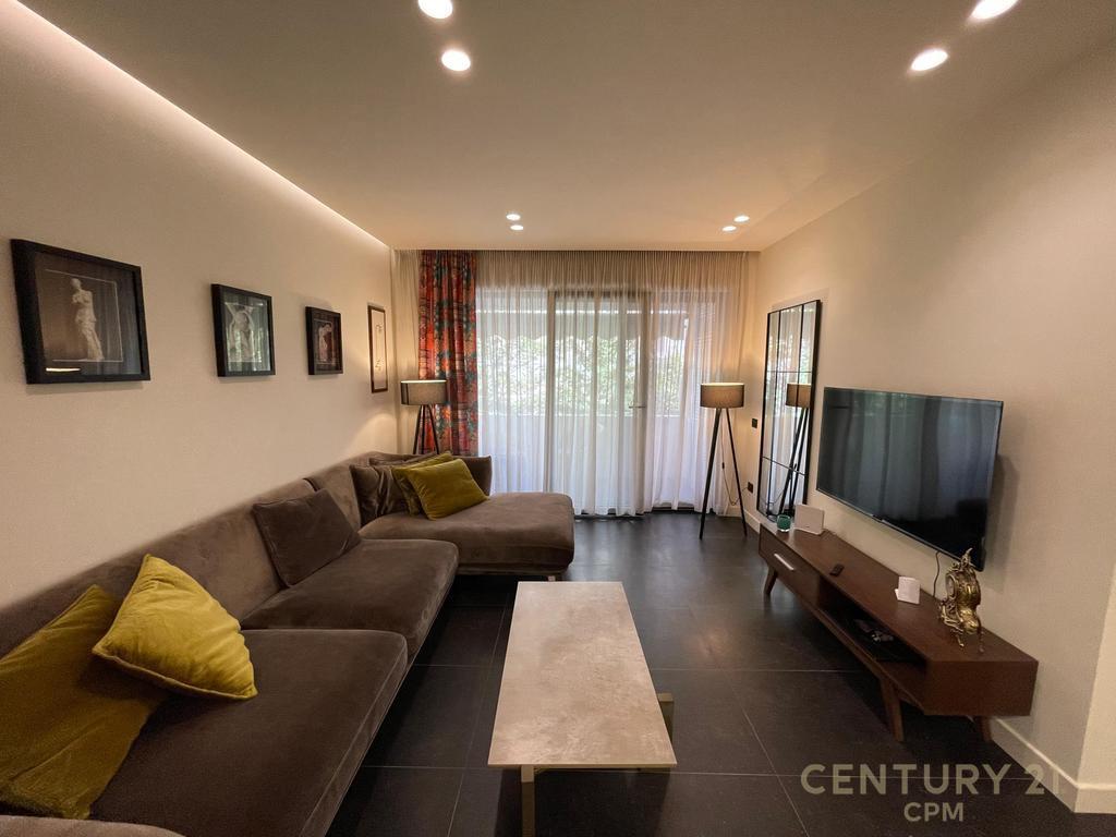 Jepet me qira apartament 2+1 + post parkimi, Tower Bridge 3 – Tiranë