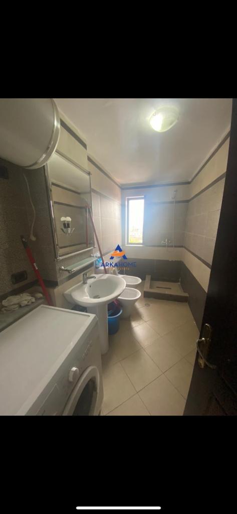 JEPET ME QERA APARTAMENT 2+1+BALLKON "TREGU I UZINES DINAMO" – Tiranë