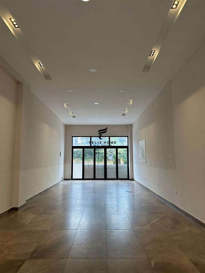 DYQAN ME QERA 86 M2 21 DHJETORI 100.000 EURO – Tiranë - 1