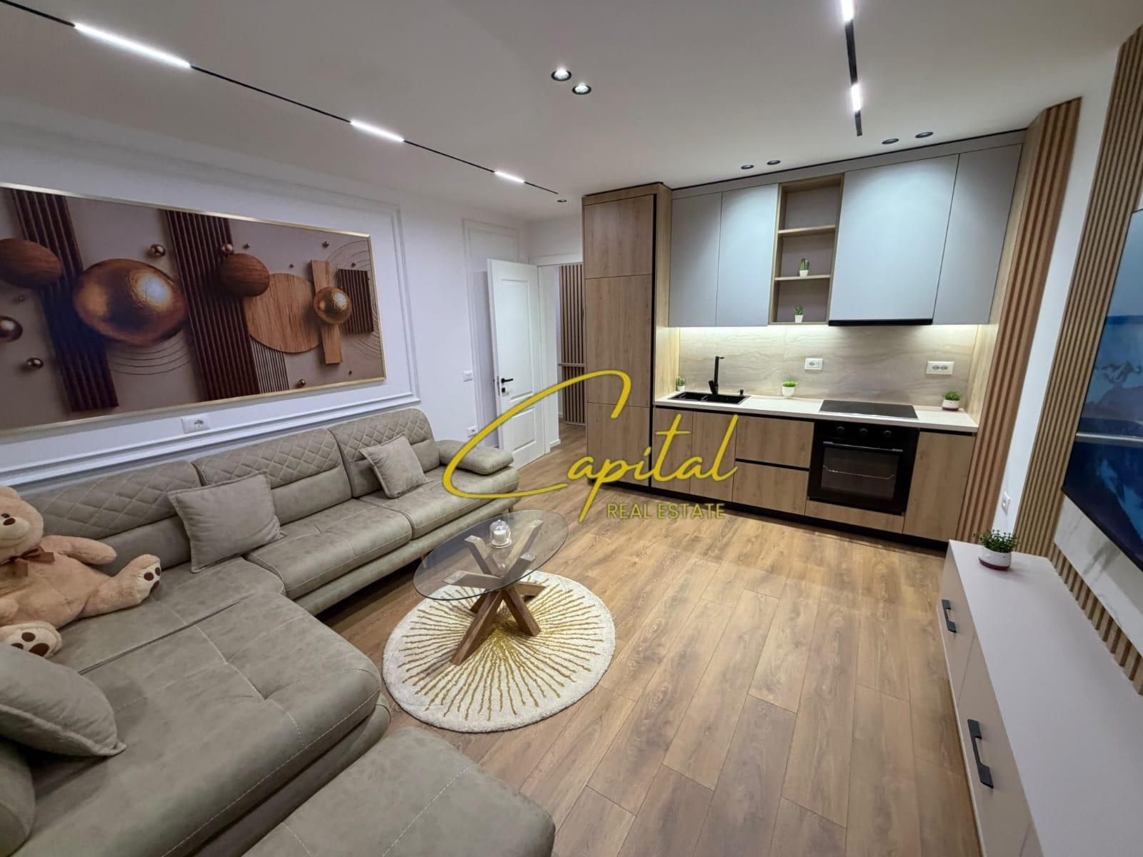APARTAMENT ME QIRA 1+1 21 DHJETORI 70.000 LEKE – Tiranë