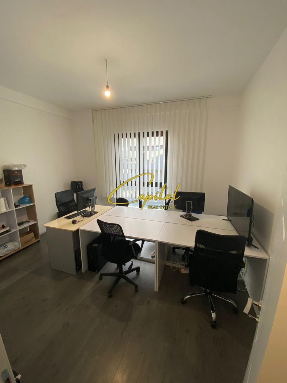 AMBIENT BIZNESI ME QIRA 133 M2 KOMPLEKSI SQUARE 21 95.000 LE – Tiranë - 1