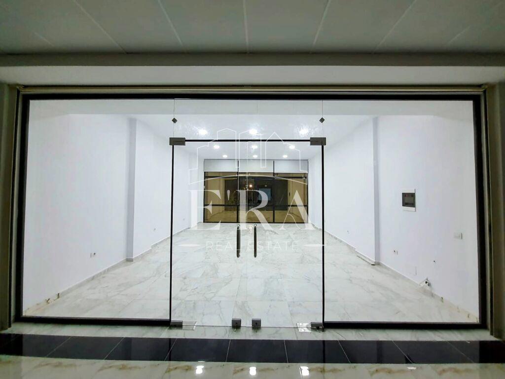 Ambient per qera,kati i dyte,Qender – Durrës - 1