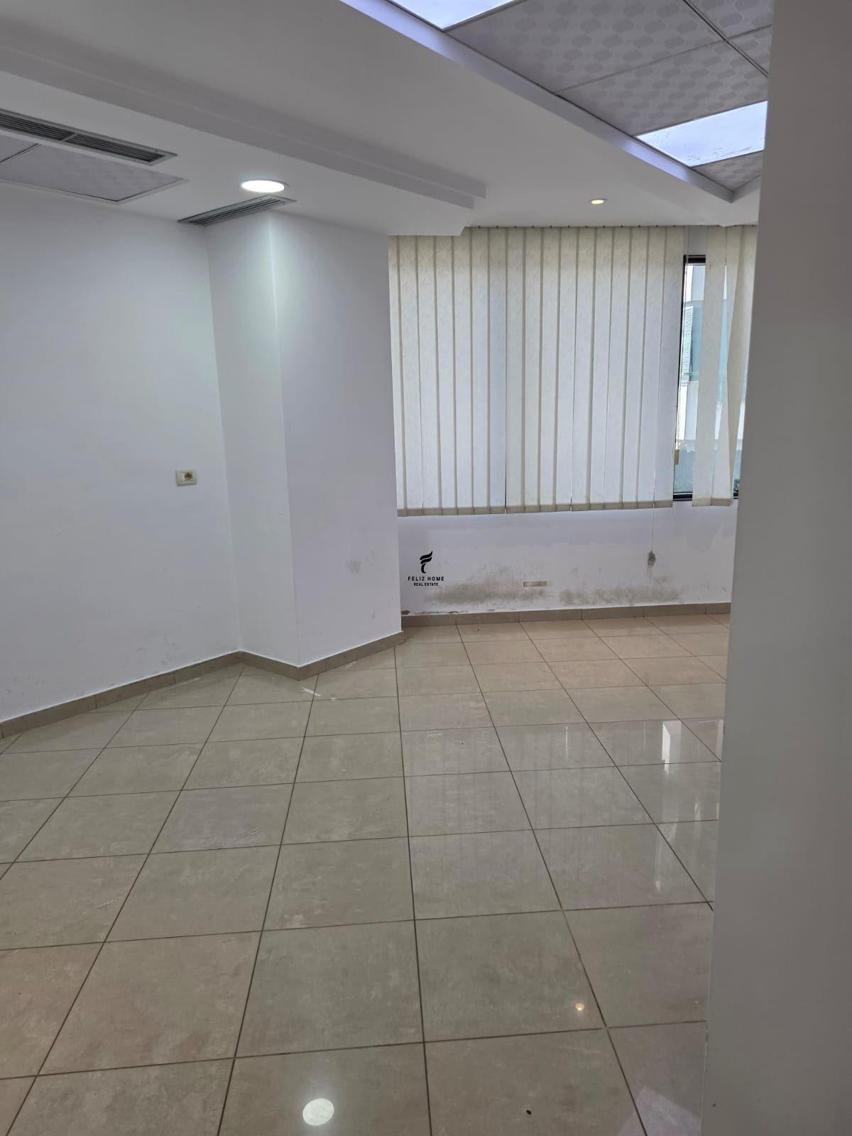 ZYRE ME QERA 94M2 KULLAT BINJAKE 170.000 LEKE FH-91995 – Tiranë