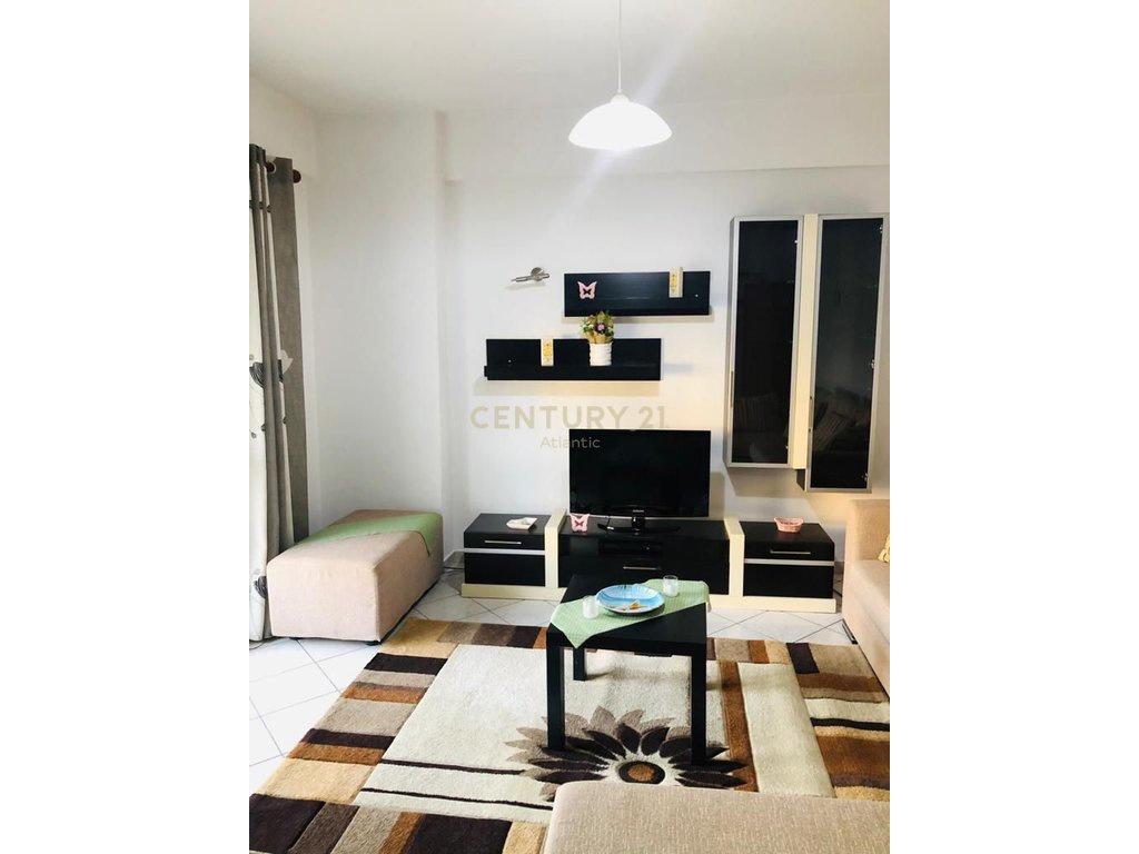 Apartament 2+1+2 Ballkone + 2 Tualete me Pamje Deti me Qira – Durrës