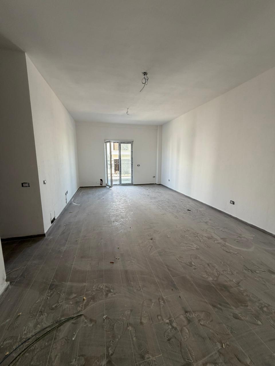 🔥Shitet apartament 3+1 + 2 tualete Tirana Porta e Re, Sauk – Tiranë