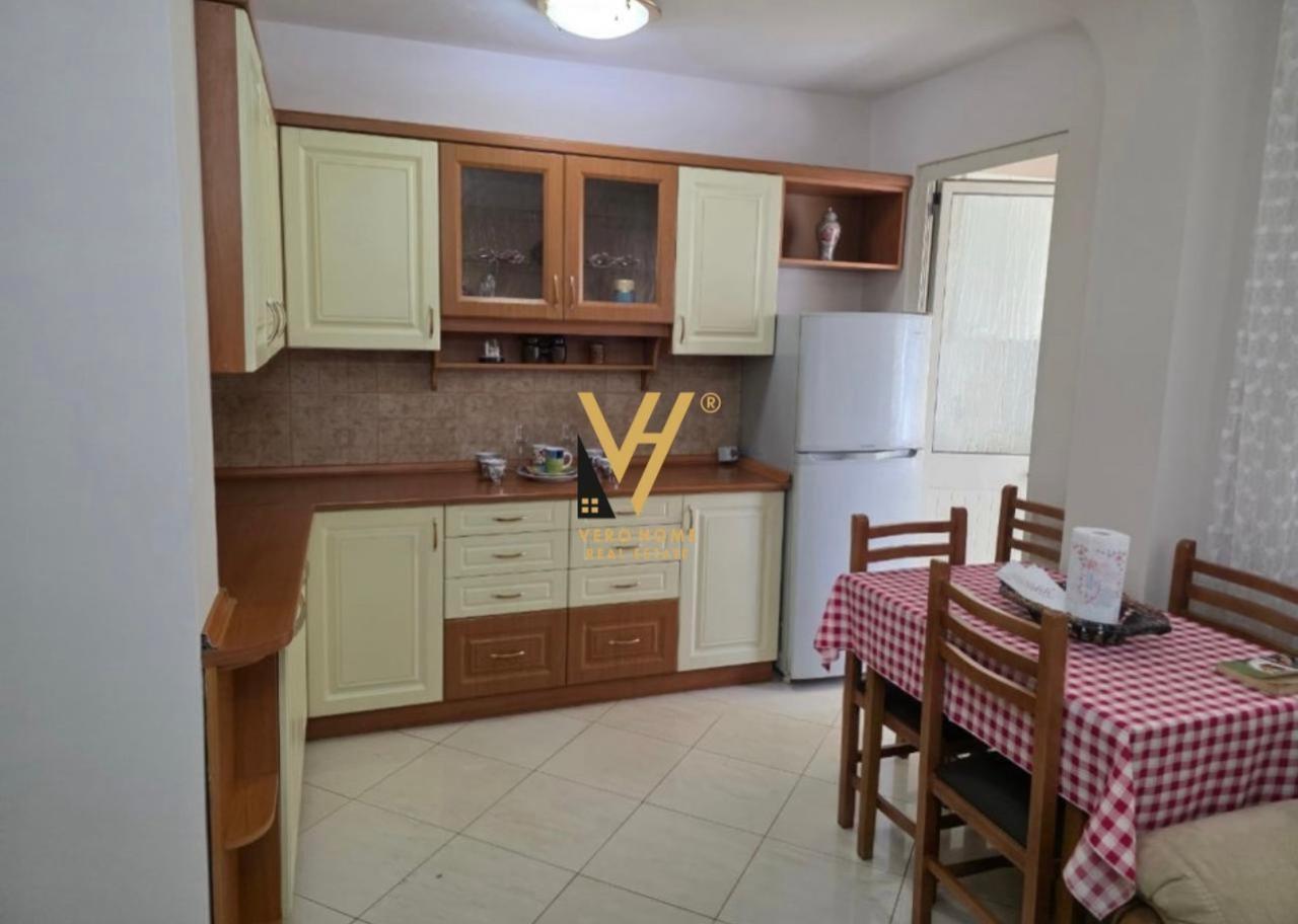 JEPET APARTAMENT 2+1 ME QIRA RRUGA SIRI KODRA 50.000 LEKE – Tiranë