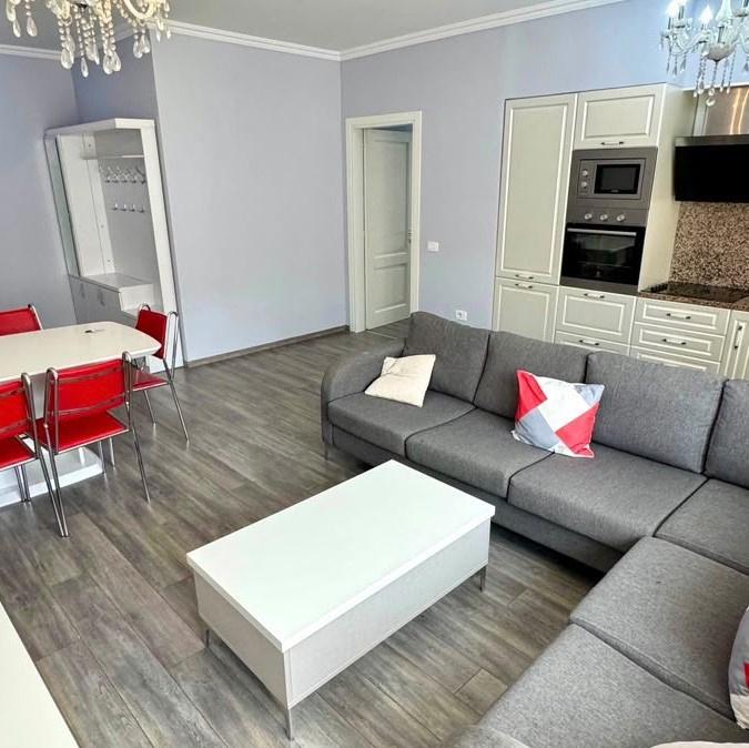 🏡✨ JEPET ME QIRA APARTAMENT 3+1+2 | KOMPLEKSI DELIJORGJI ✨ – Tiranë