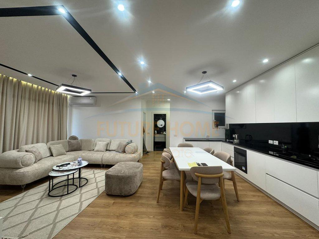069 479 2 476 SHITET APARTAMENT 2+1,BULEVARDI I RI – Tiranë - 1