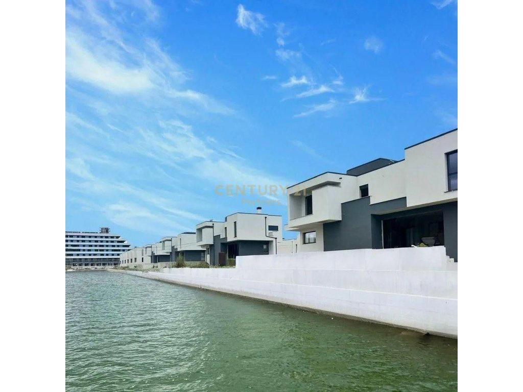 VILË ELITARE PËR SHITJE – TURQUOISE MARINA, GJIRI I LALZIT – Durrës