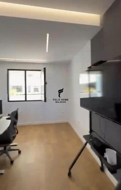 ZYRE ME QERA 120 M2 VASIL SHANTO 130.000 LEKE FH-93645 – Tiranë