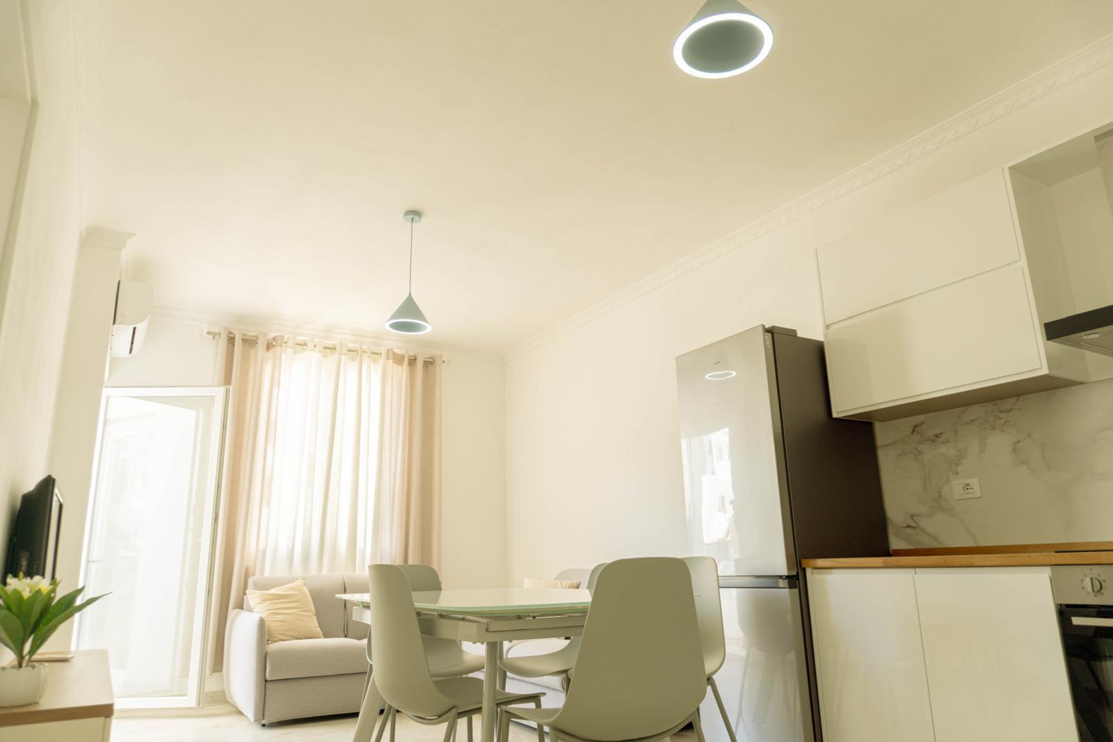 apartament i ri i sapomobiluar ne golem 500 euro/muaj – Durrës