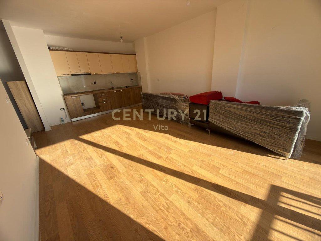 JEPET ME QIRA APARTAMENT 1+1 NE SPITALLE , DURRES !!! 250 € – Durrës