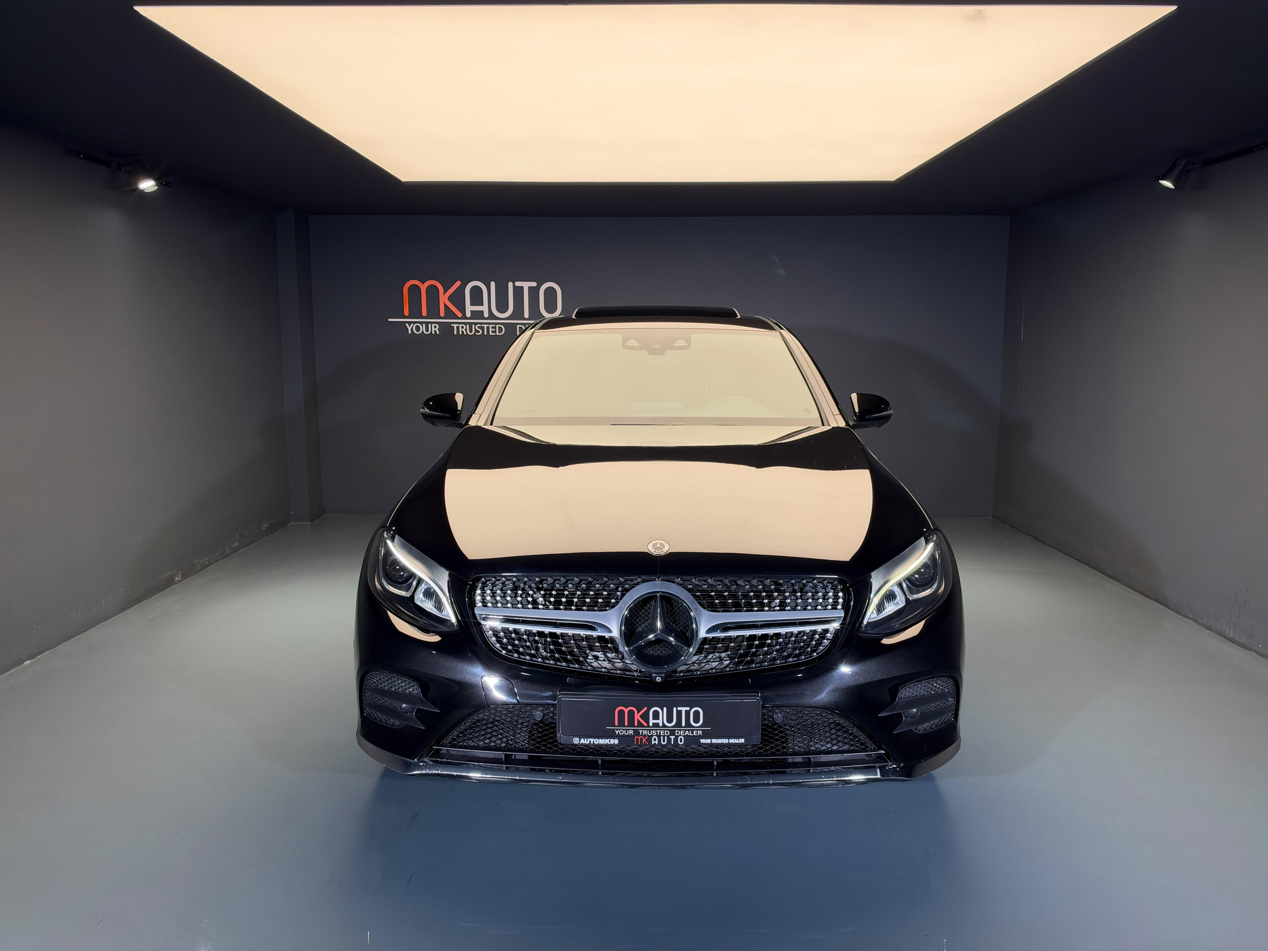 MERCEDES-BENZ GLC COUPE 220D 4MATIC AMG LINE – Tiranë
