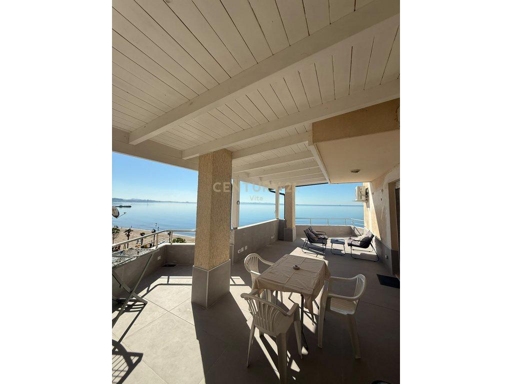 0698244160 APARTAMENT 1+1+VERANDE ME PAMJE TË PLOTË NGA DETI – Durrës