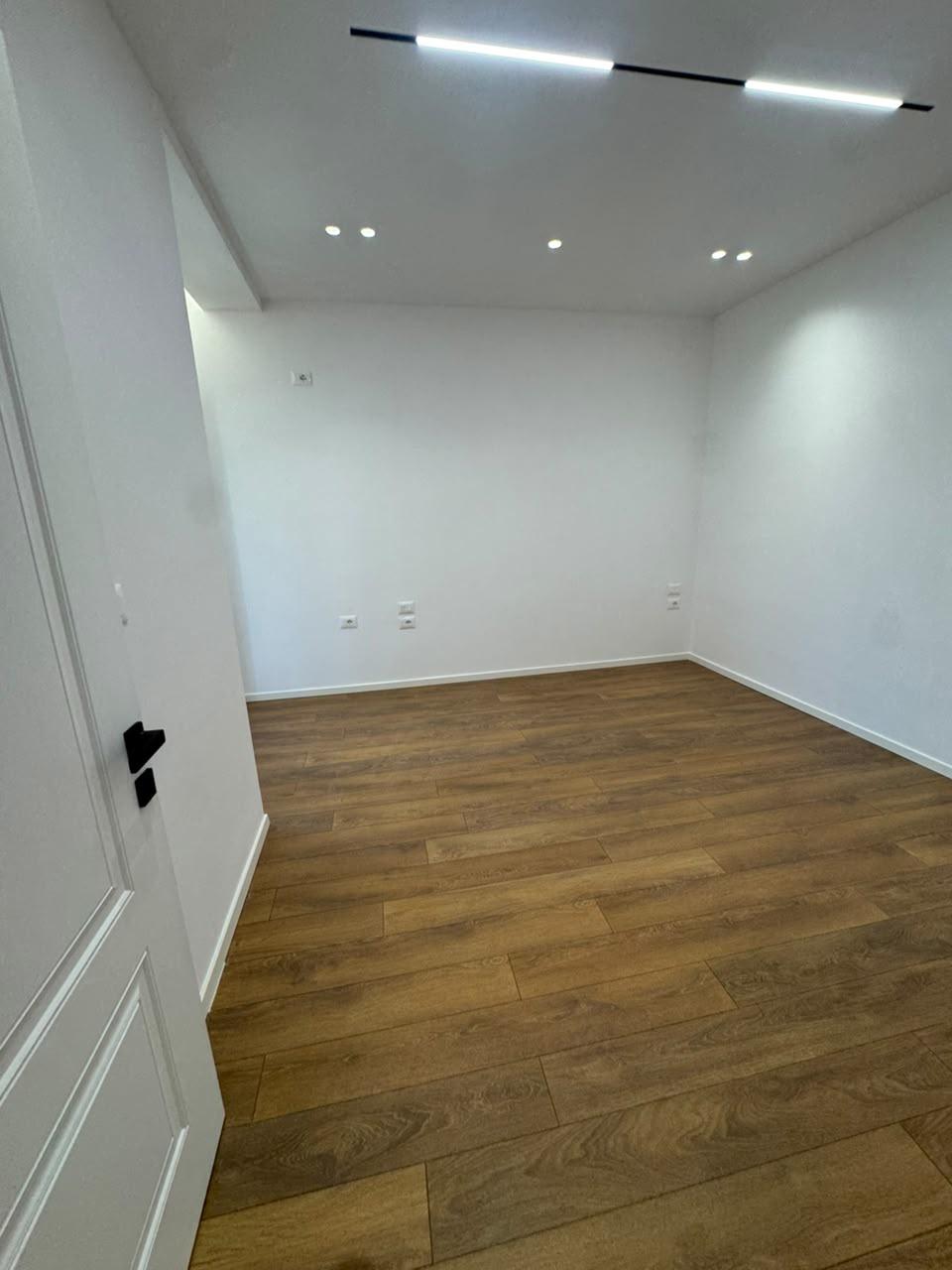 🔥 SHITET APARTAMENT 1+1 – TE MOZAIKU – Tiranë
