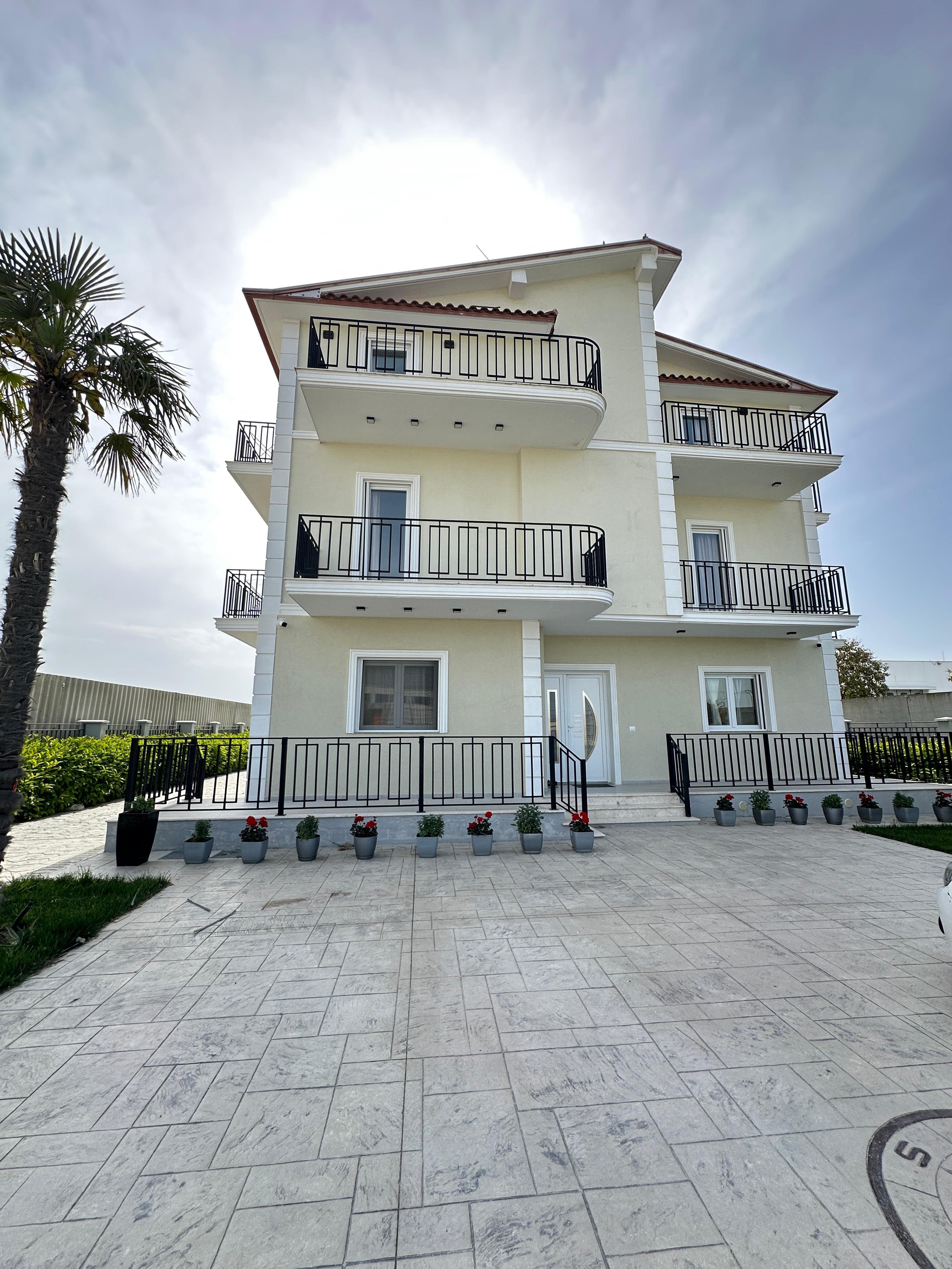 Shitet vilë 3-katëshe në Spitallë, Durrës – Durrës - 1
