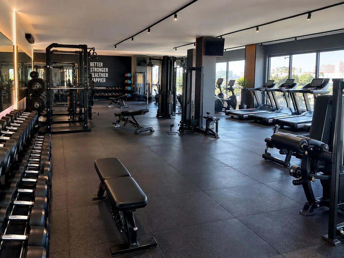 PALESTER ME QERA 330 M2 YZBERISHT 500.000 LEKE FH-94558 – Tiranë