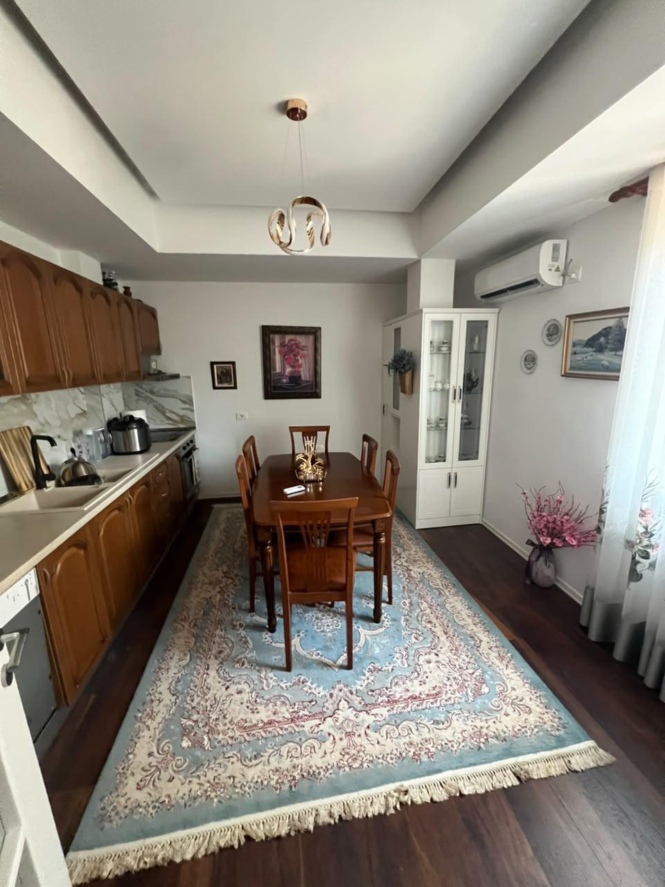 VILË 2-KATËSHE PËR SHITJE – 5 MAJI ID 5666 – Tiranë - 1