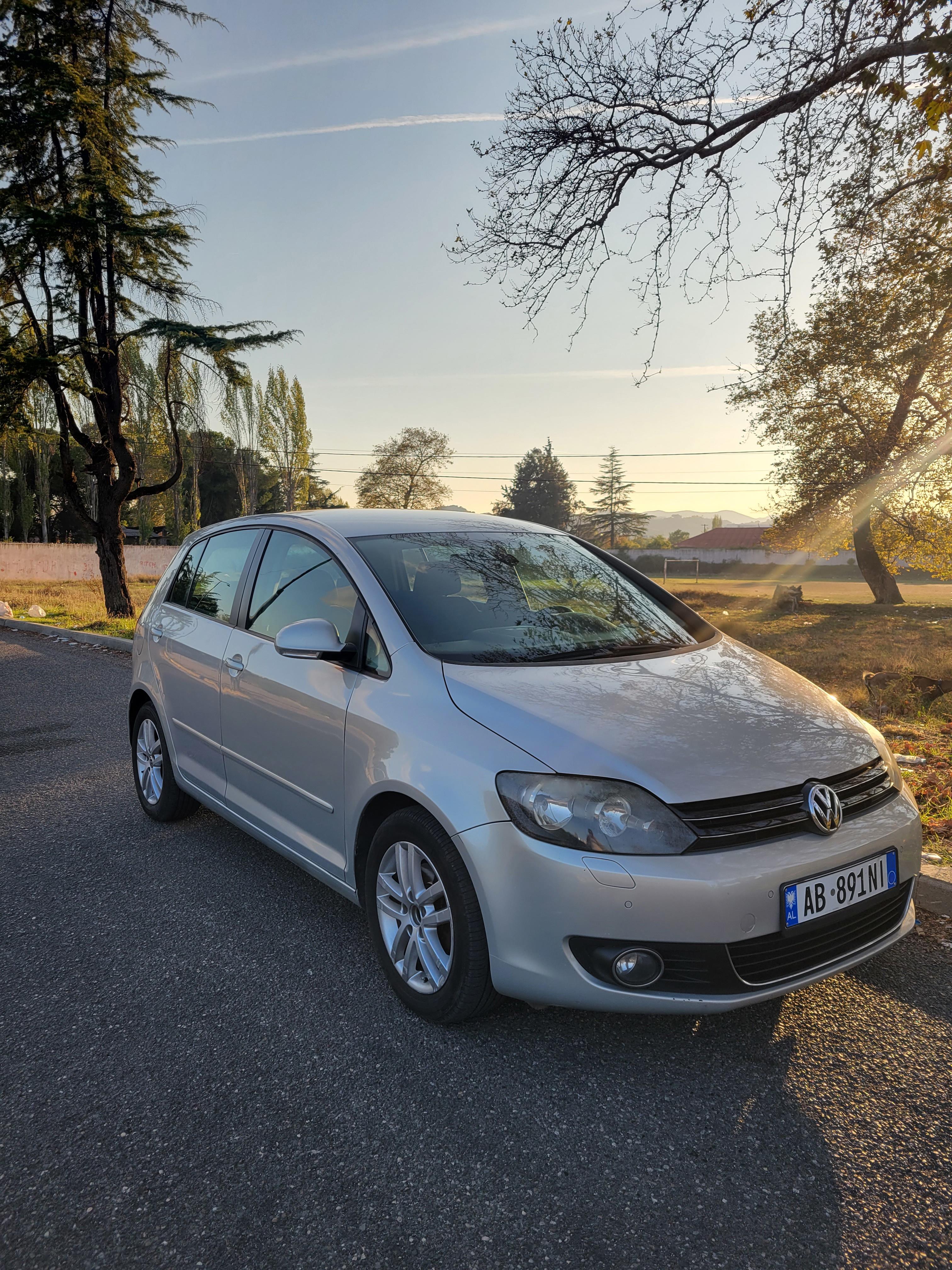 Golf 6 Plus 1.6Naft BlueMotion 2010 – Tiranë