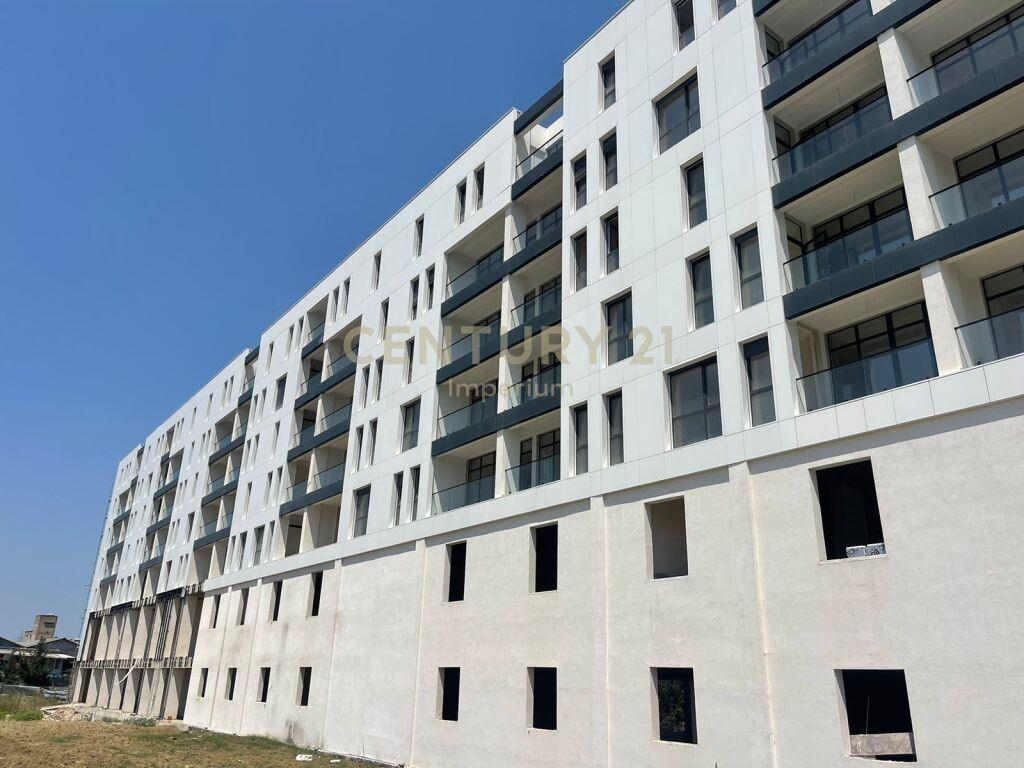 OKAZION: Apartament 2+1+2 per shitje tek Bulevardi i Ri – Tiranë - 1