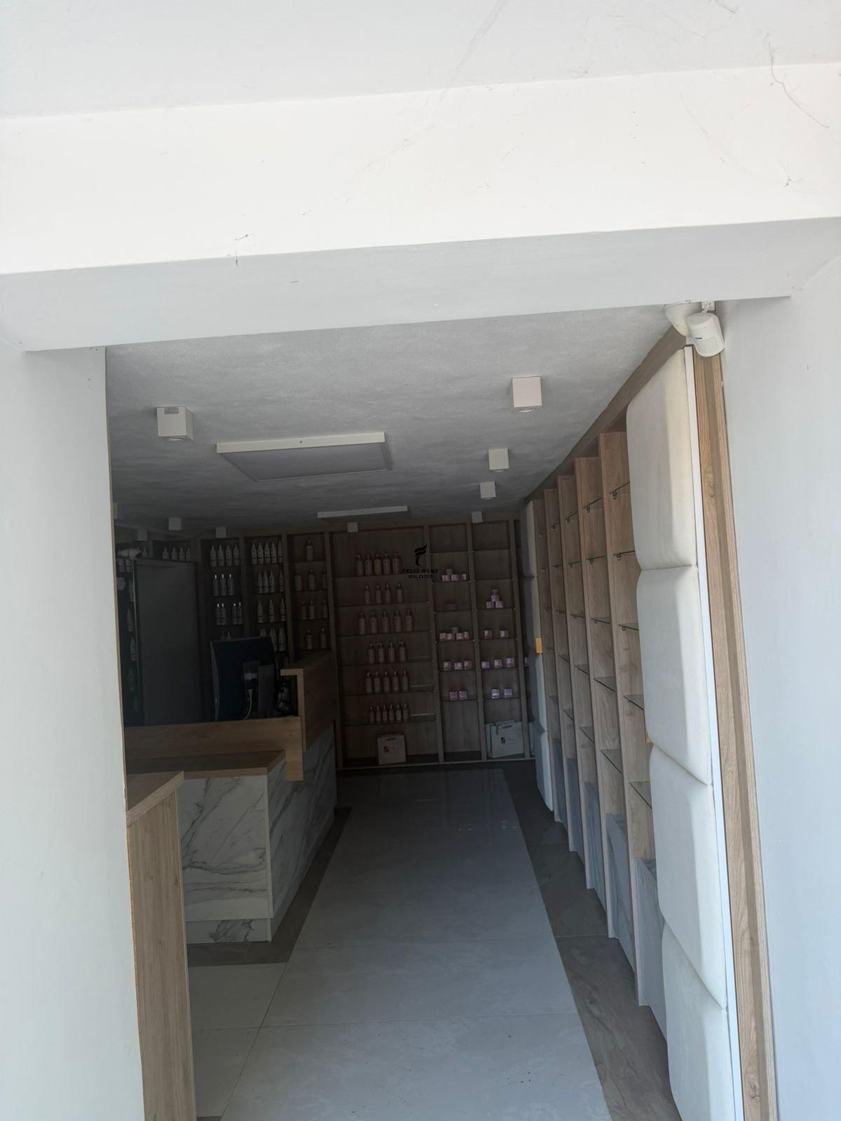 DYQAN ME QERA 35 M2 BLLOK 150.000 LEKE FH-82040 – Tiranë - 1