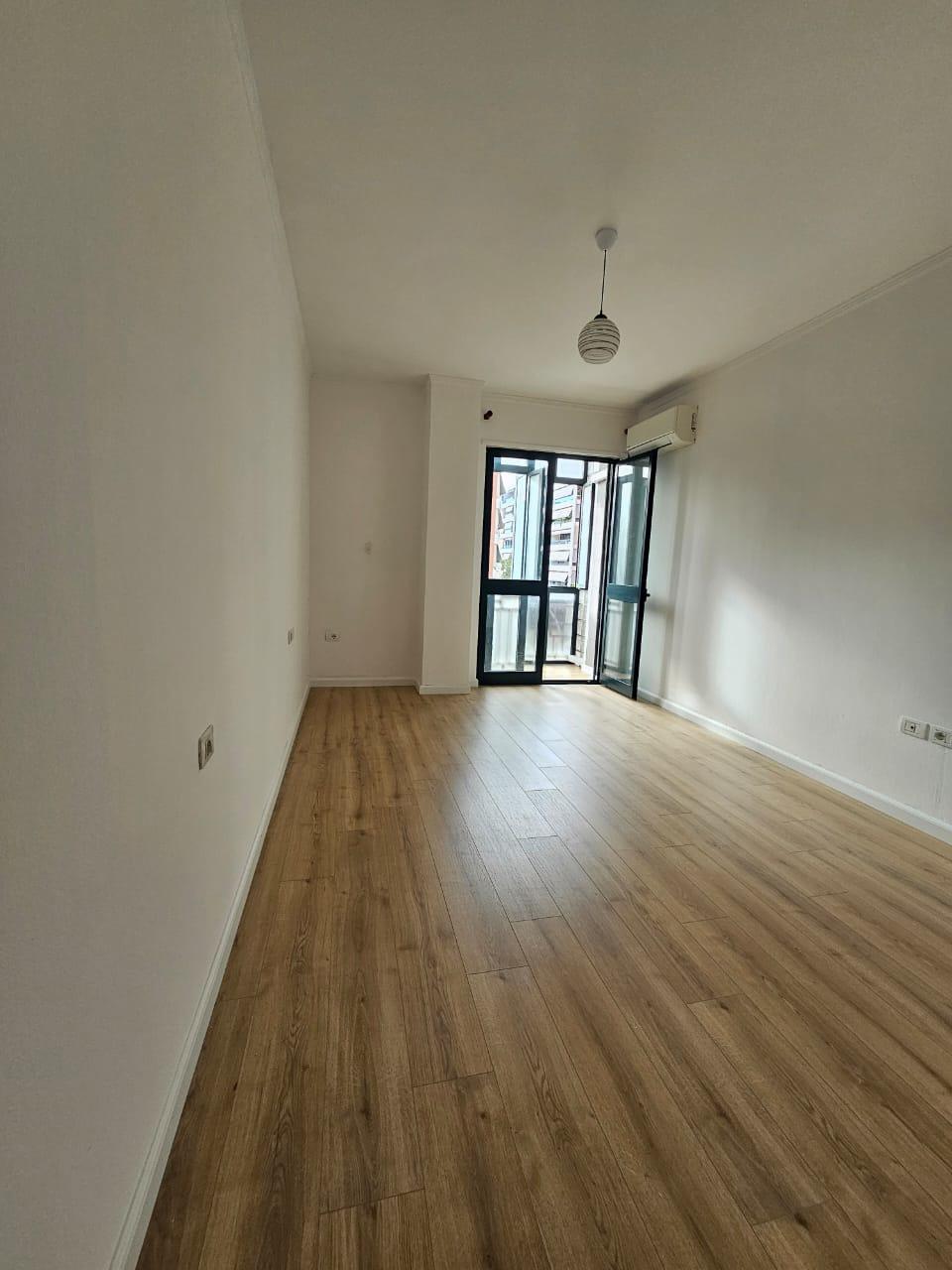 🔥Shitet apartament 1 + 1-Rruga e Kavajes, perballe Delijorg – Tiranë