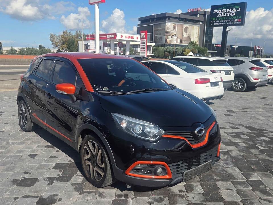 Renault Captur Qm3 1.5 nafte 2015 okazion – Durrës
