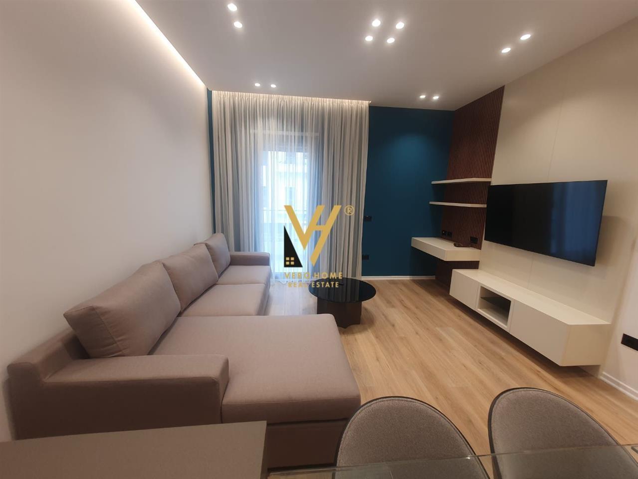 JEPET APARTAMENT 1+1+BLK ME QERA NE PORCELAN 750 EURO – Tiranë