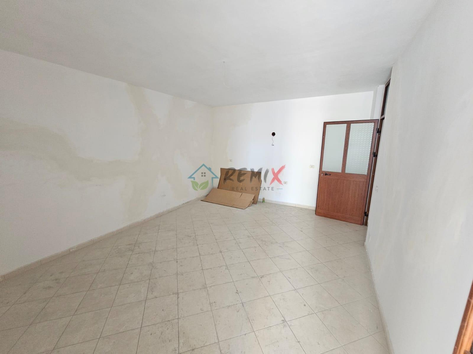 SHITET APARTAMENT 3+1+2 NE PLAZHIN ILIRIA, DURRËS – Durrës