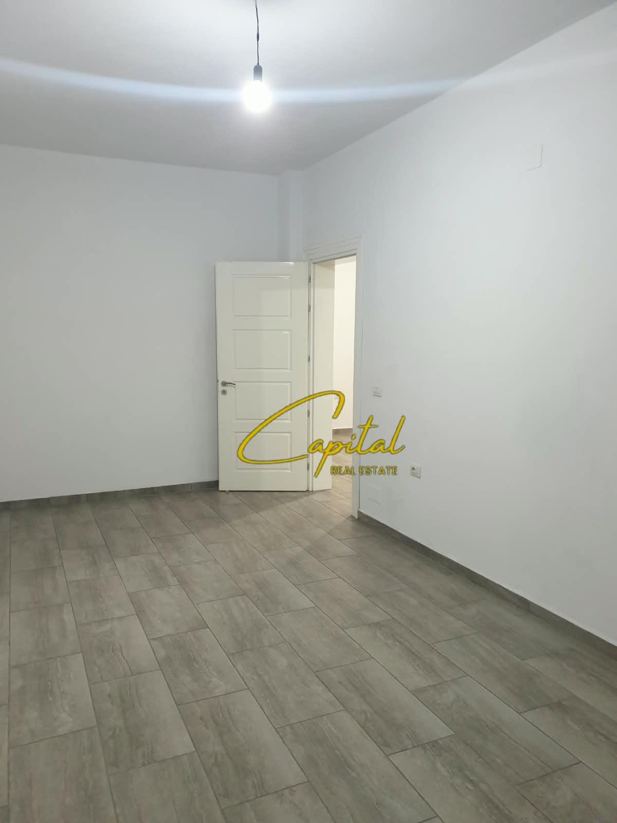 ZYRE ME QIRA 150 M2 KOMUNA E PARISIT 65.000 LEKE – Tiranë - 1