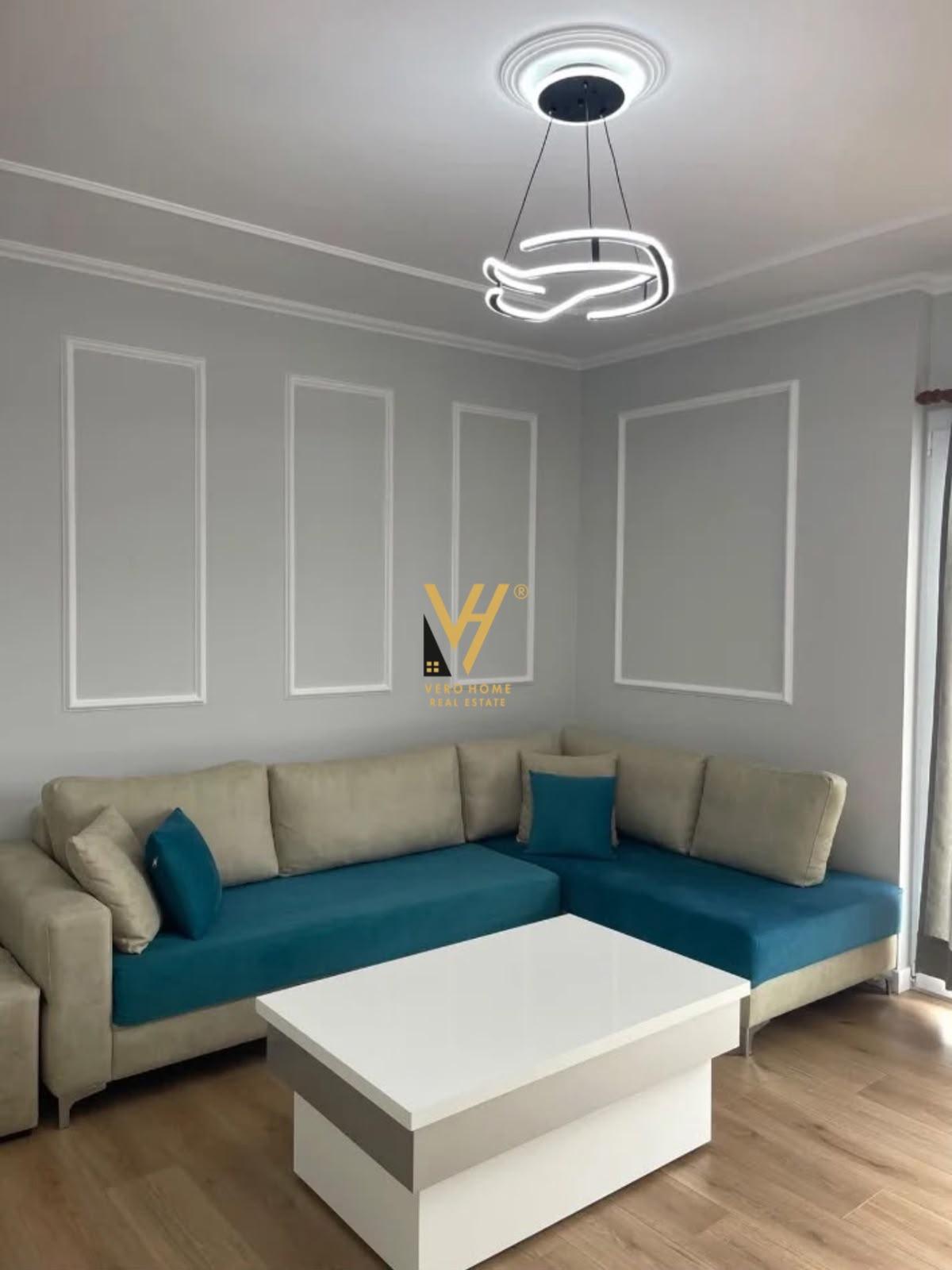 JEPET APARTAMENT 2+1+2+BLK ME QIRA TEK FRESKU 500 EURO – Tiranë