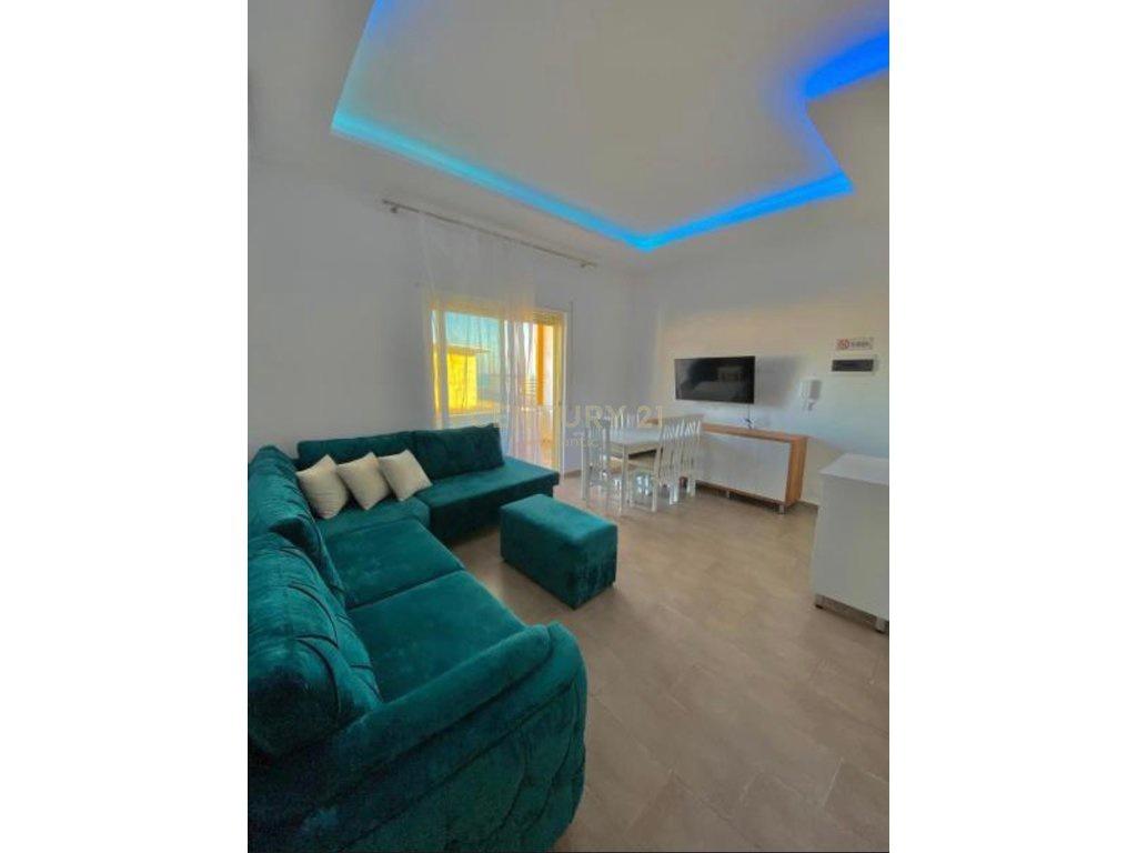 JEPET ME QERA APARTAMENT 2+1 NË PLAZH ILIRIA – Durrës