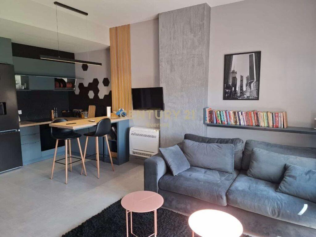 RRUGA E KOSOVAREVE, JAPIM ME QIRA APARTAMENT 1+1 – Tiranë - 1