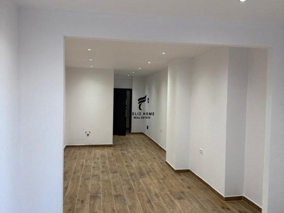ZYRE ME QERA 60 M2 BLV.GJERGJ FISHTA 800 EURO FH-64616 – Tiranë