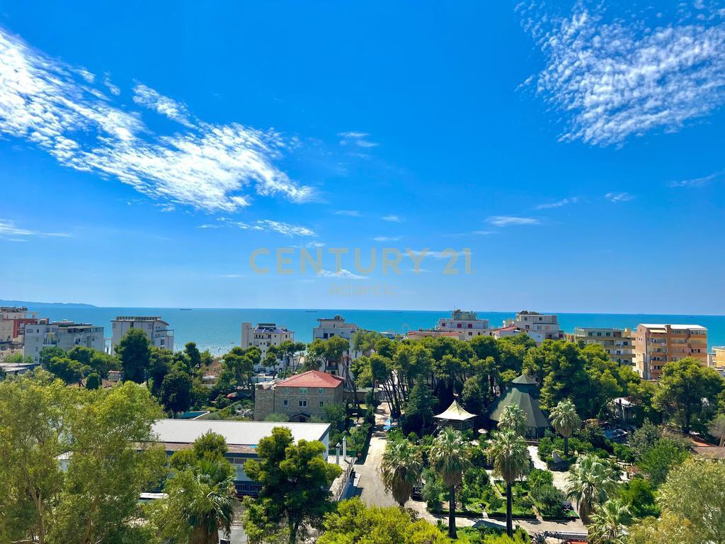 +355693150128. JEPET ME QERA APARTAMENT 2+1+ VERANDE DHE PA – Durrës - 1