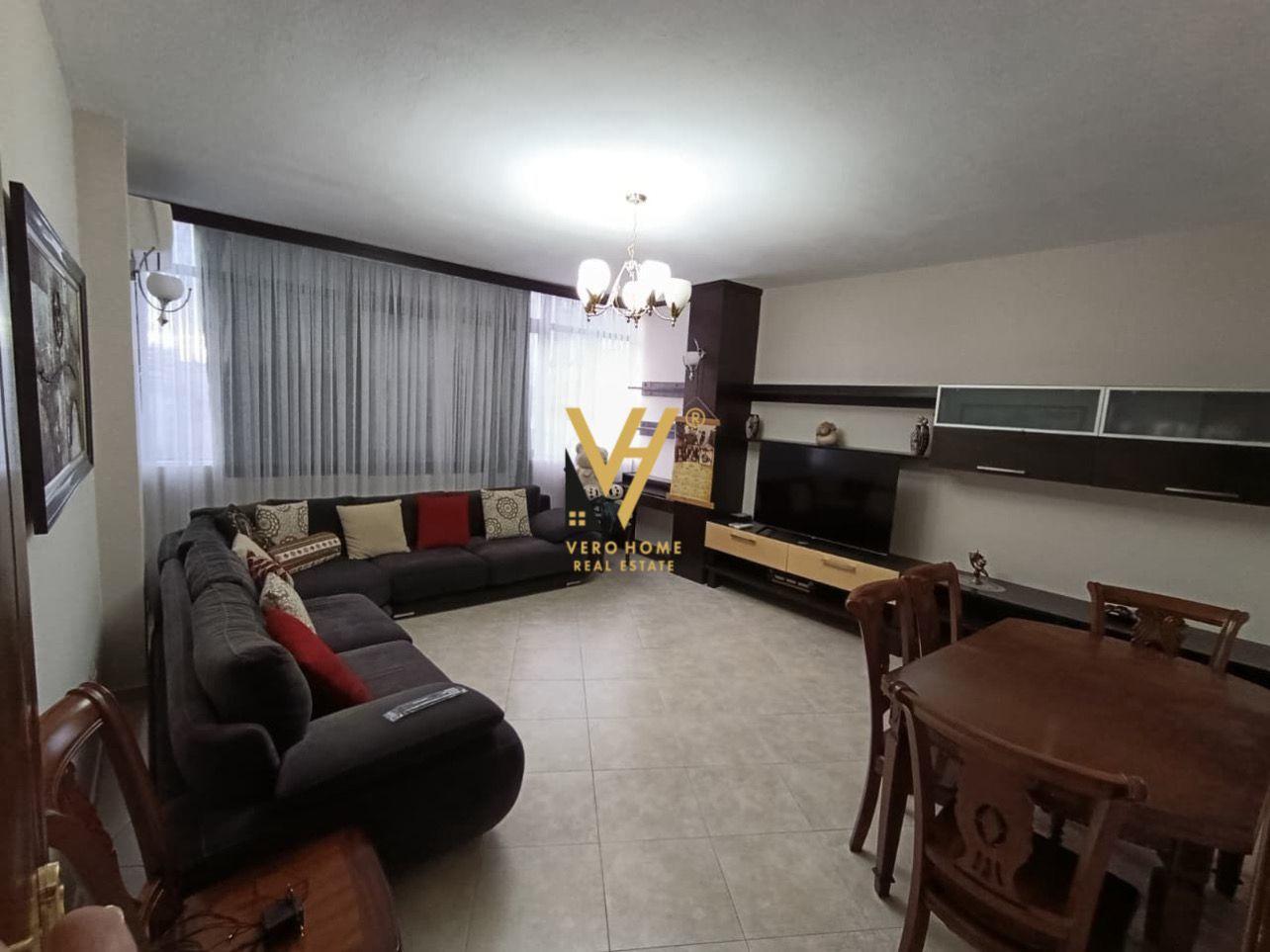 JEPET APARTAMENT 2+1+2+BLK TE MINISTRIA E JASHTME 1.000 EURO – Tiranë - 1