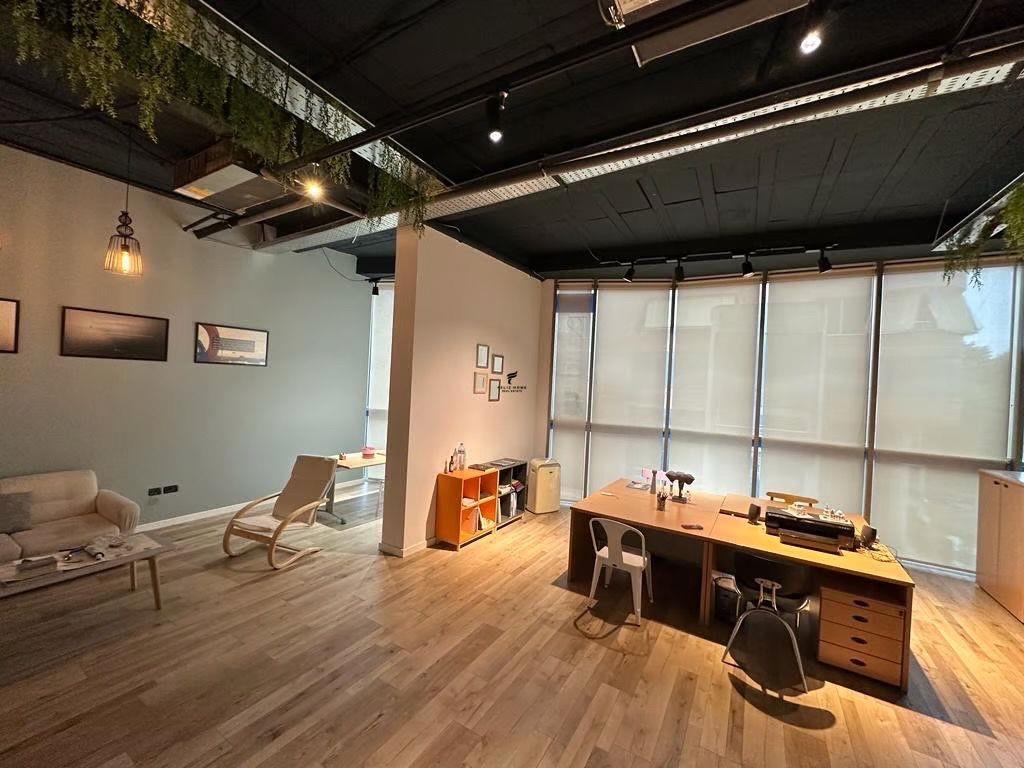 ZYRE ME QERA 55 M2 MYSLYM SHYRI 1.500 EURO – Tiranë - 1