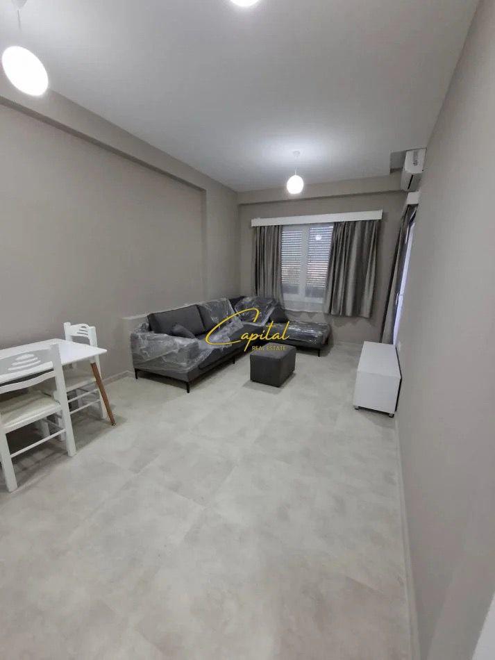 APARTAMENT ME QIRA 1+1 SPITALI AMERIKAN 3 60.000 LEKE – Tiranë - 1
