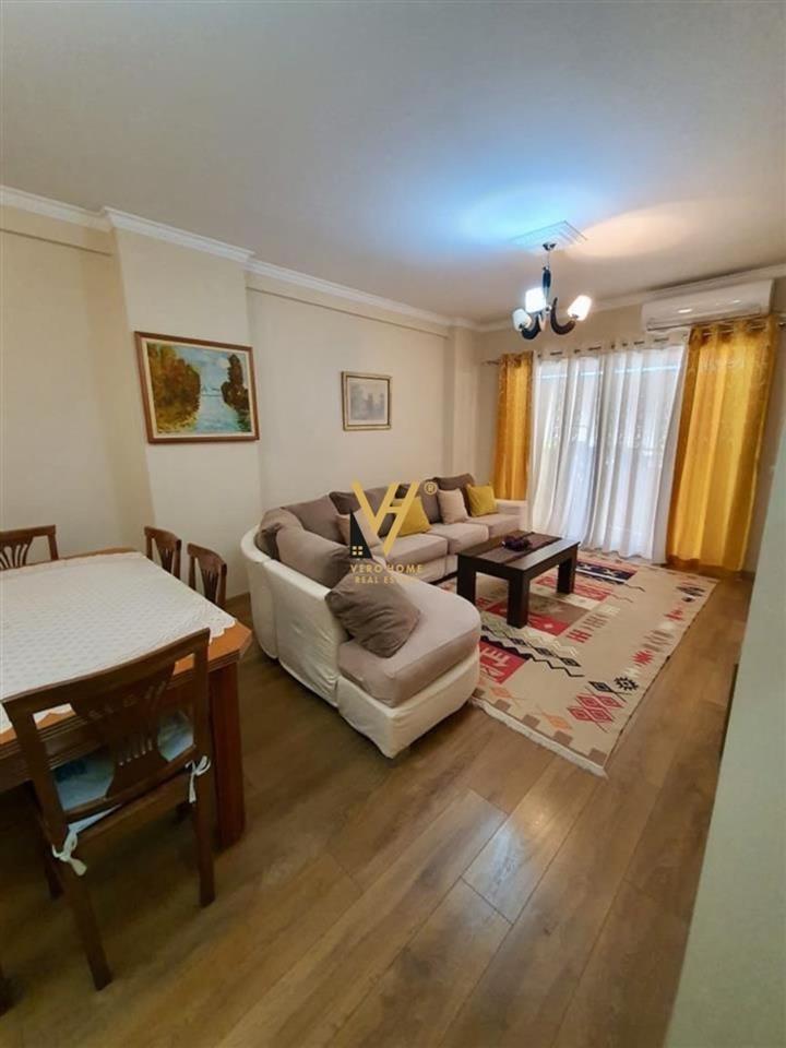 JEPET APARTAMENT 2+1+BLK ME QERA NE ASTIR 600 EURO – Tiranë