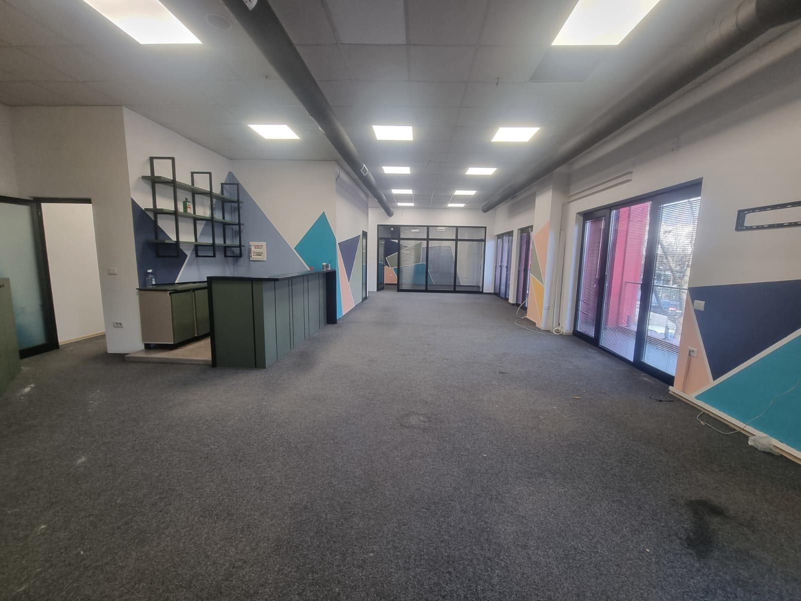 ZYRE ME QERA 190 M2 FRAMACIA 10 220.000 LEKE – Tiranë