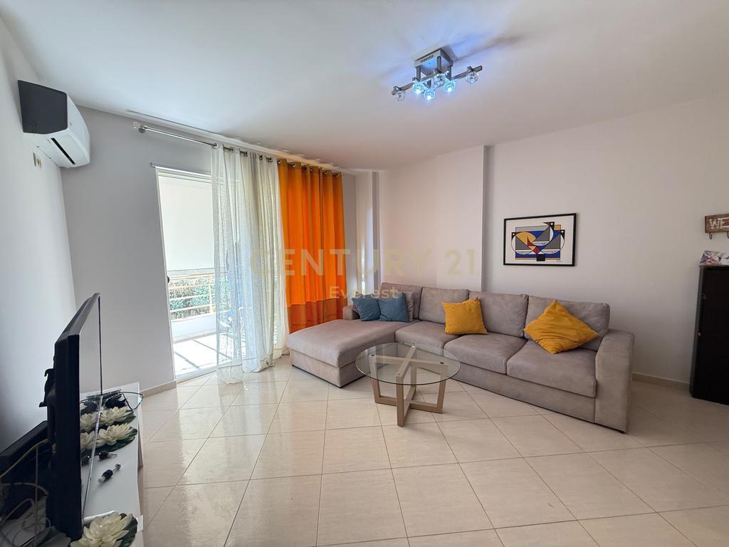 LIQENI I THATE, APARTMENT 2+1 PER QIRA – Tiranë